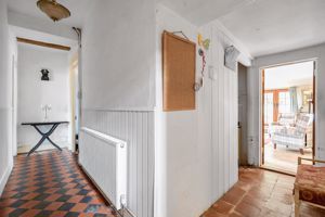 Photo 21- click for photo gallery